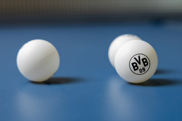 andro-BVB-Tischtennisbaelle-06-Detail-161-021-081-003