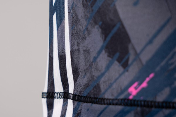 andro-Shirt-Tatio-schwarz-pink-04-detail-300-021-266-2000x2000px