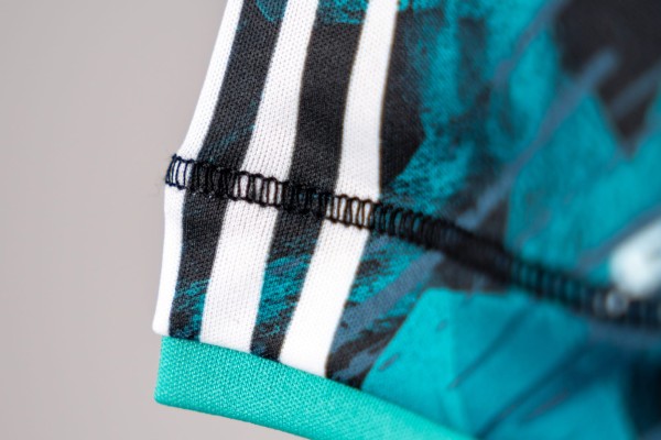 andro-Shirt-Tatio-gruen-schwarz-05-detail-300-021-268-2000x2000px