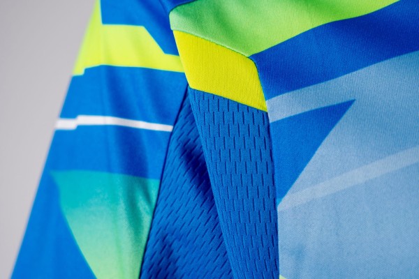 andro-Shirt-Sangai-blau-gelb-04-detail-300-021-264-2000x2000px