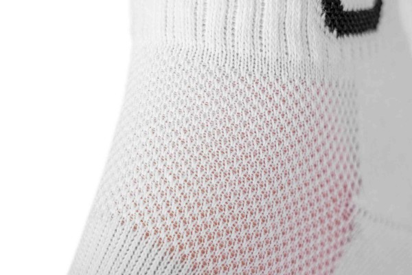 360.021.035_Sock-Alltime_white-black_detail_01_Web