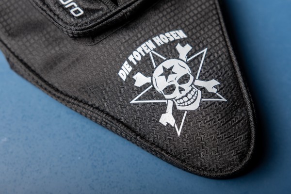 andro-Die-Toten-Hosen-Huelle-03-detail-410-021-106-000