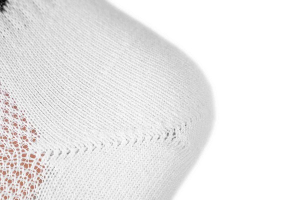 360.021.035_Sock-Alltime_white-black_detail_02_Web