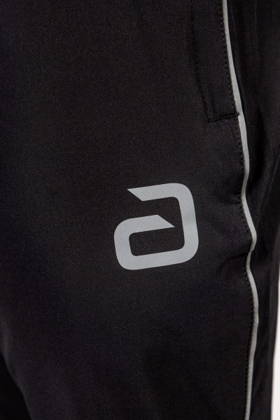 andro-Tracksuit-Pants-Salivan-2.0-schwarz-04-detail-340-021-032-2000x2000px
