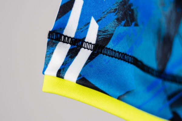 andro-Shirt-Tatio-blau-gelb-07-detail-300-021-267-2000x2000px